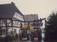 t20.11 - Feuerwehrfest-1985 - Schmuecken-Ehrenpforten 02